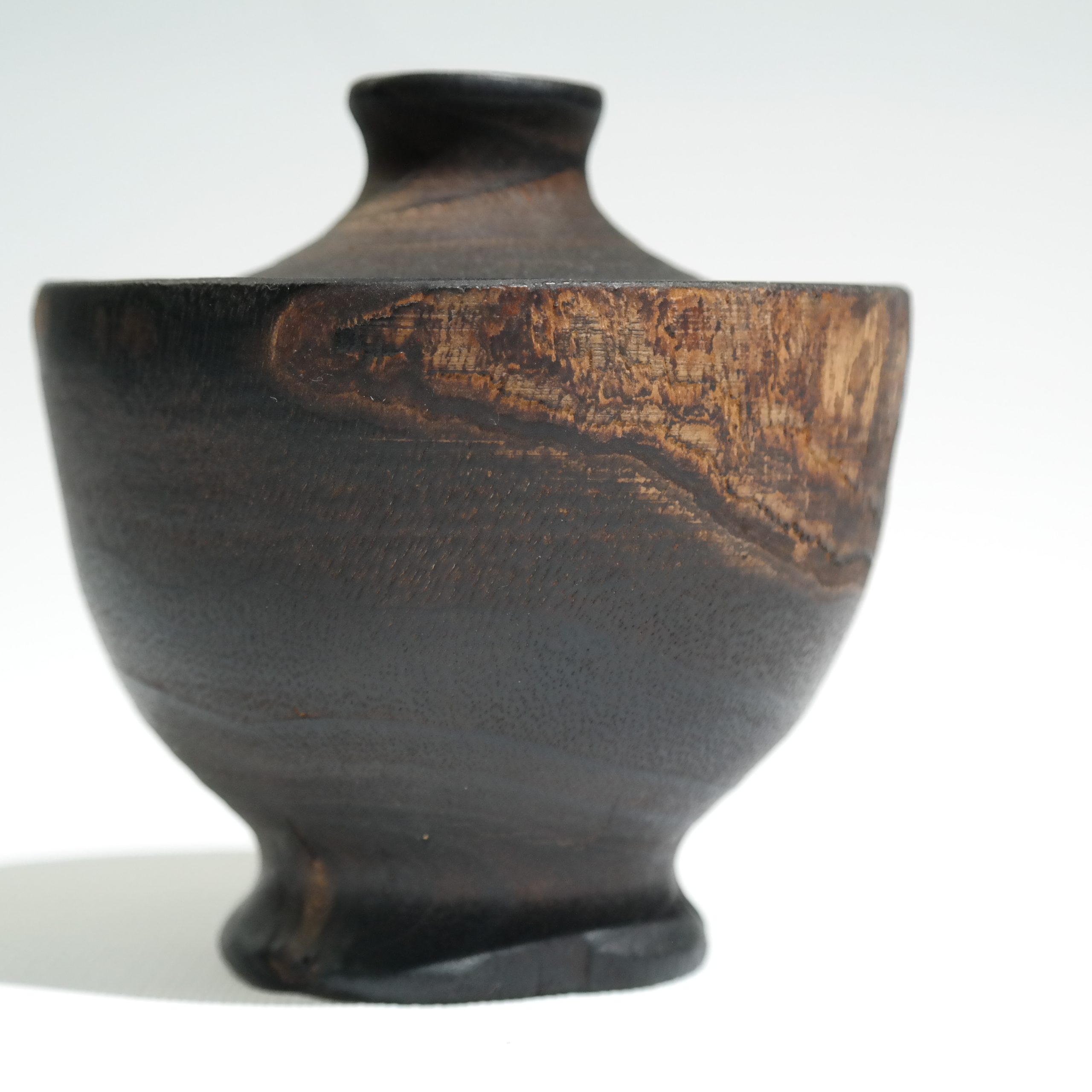 Handmade wooden vase, a rustic, minimalist home decor gift - 图片 5