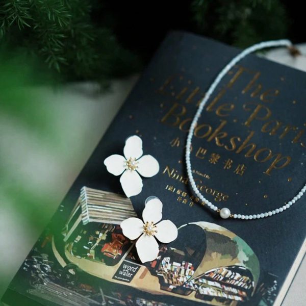 Single bead necklace, suitable for everyday wear, dates, parties, and travel