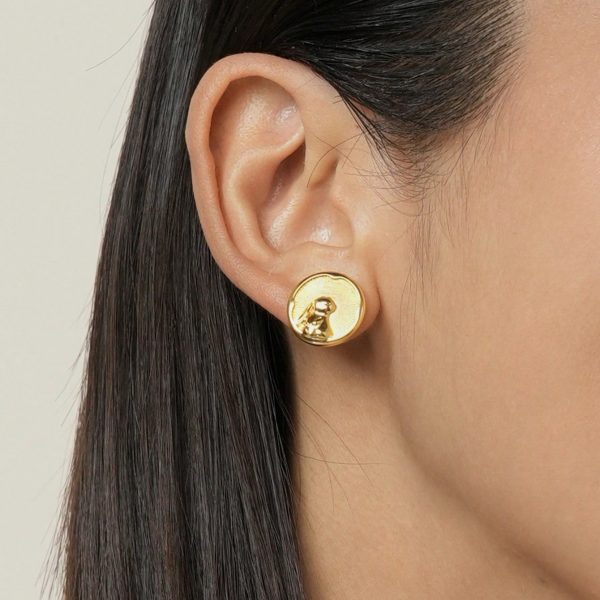Rabbit-shaped gold earrings, vintage-style dangling earrings, suitable for everyday wear, casual occasions, parties, and holidays