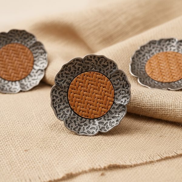 Handcrafted Zinc Alloy & Wicker Coaster Set of 3, Vintage Rustic Tea Tray Set, Eco-Friendly Home Decor & Gift